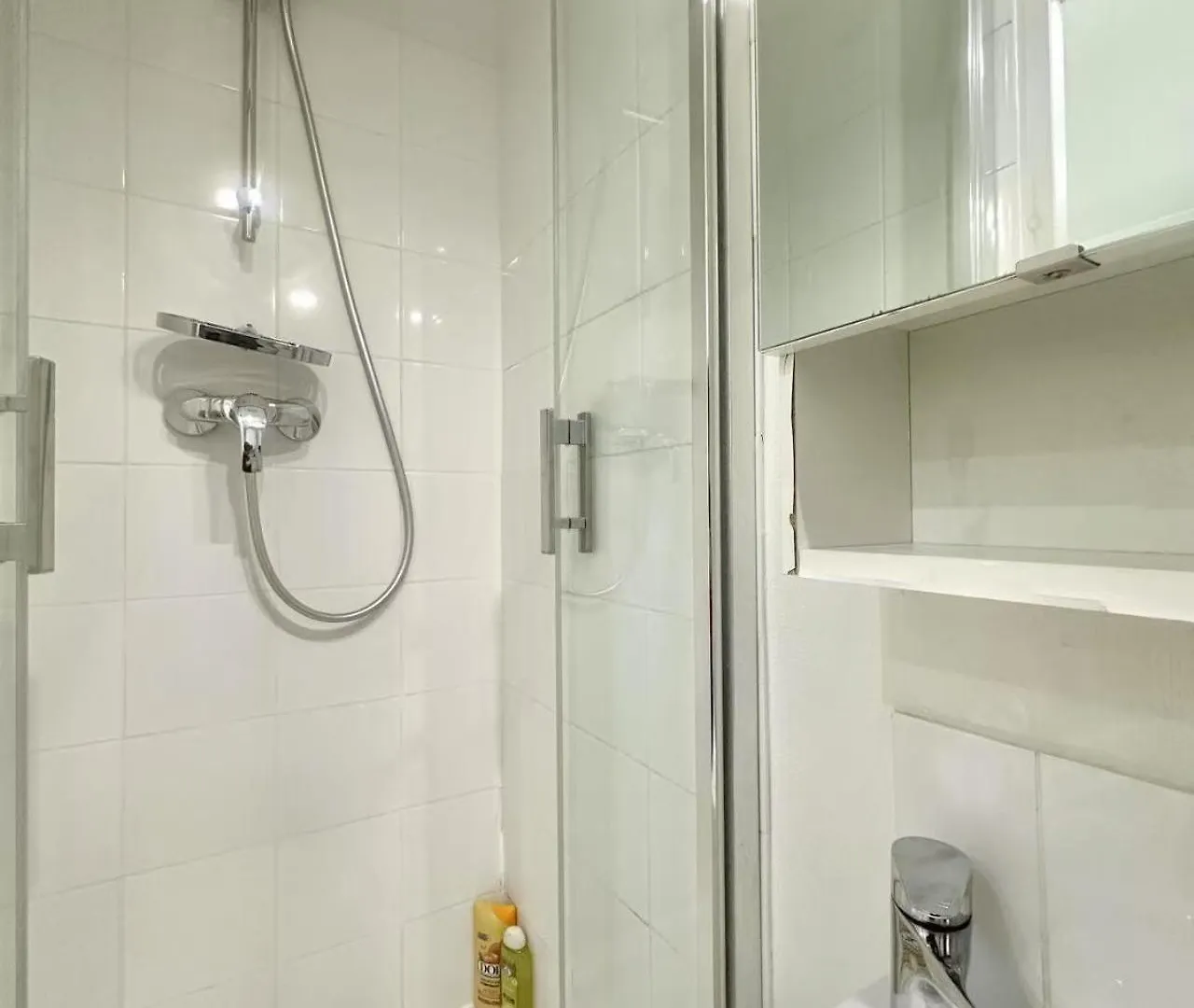 Stylish Studio Steps From Montmartre In Clauzel Paris 0*,  France